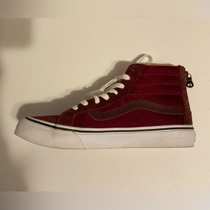 🛹MAROON VANS HI-TOPS🛹